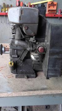 Identify TECUMSEH Engine Model & Number for Head Gasket Replacement: 58mm Cylinder Identify TECUMSEH Engine Model & Number for Head Gasket Replacement: 58mm Cylinder