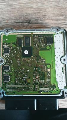 Touran 2.0 AZV 2003r - Nie odpala przy niskich temperaturach, brak spirali na liczniku