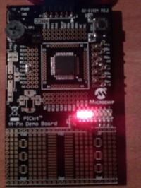 44 pin demo board - Procesor się programuje ale się nie uruchamia