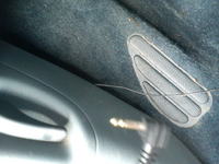 RENAULT SCENIC I '97 - kabel z końcówką minijack obok dźwigni maski, co to?