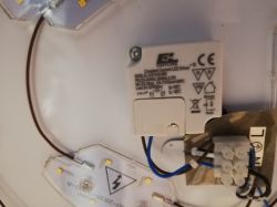 Zasilacz lampy (panel led) - Szukam zasilacza led o napięciu wyjścia 200V mocy 