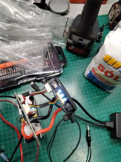 Bateria GoPro Karma AQBTY-001 - Nie mogę naładować baterii.