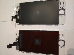 Jak wymienić wyświetlacz w iPhone SE? Jak wymienić wyświetlacz w iPhone SE?