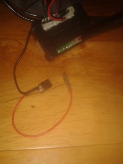 Podłączenie okablowania w hulajnodze elektrycznej