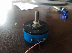 Poszukuję potencjometru do czujnika kąta nachylenia dźwigu