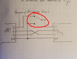 Electrical wiring diagram with a connected jumper on a yellow background.