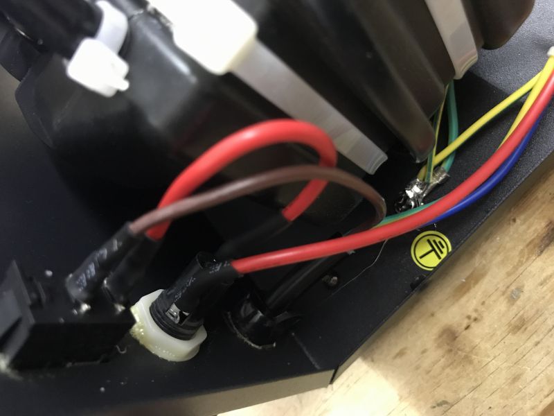 Practical test of the Yihua 852D+ soldering station (2-in-1, hot air 700 W and 60 W 900M flask solde