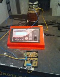 Termistorowy (100k) czujnik temperatury, załączanie alarmu