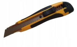 Replacing the blade in a wallpaper cutter - step by step instructions