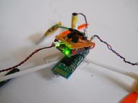 Tricopter sterowany głosem za pomocą smartfona