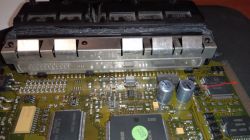 Co to za blaszka w ECU i jaka jest jej funkcja?