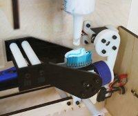 MRM - Maszyna wspomagająca poranne mycie zębów