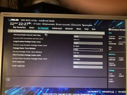 Zrzut ekranu interfejsu UEFI BIOS Utility w trybie zaawansowanym z ustawieniami zarządzania energią procesora.