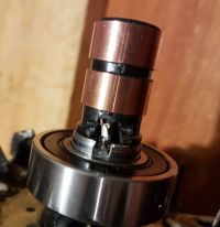 Volvo - Odwrotne podłączenie pierścieni alternatora.