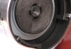 Fixing Water Leak in DeLonghi EC 270 Coffee Machine: Gasket Replacement Unsuccessful