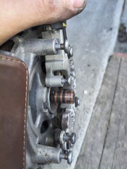 Dacia Sandero 2 1.0 TCe LPG H4D - brak ładowania, jakie sygnały na wtyczce alternatora?