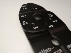 Wielofunkcyjne szczypce Knipex 9721215B, recenzja Wielofunkcyjne szczypce Knipex 9721215B, recenzja