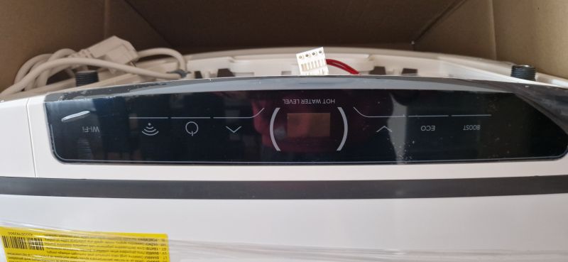Interior and reverse engineering of the Ariston Velis 80 Wi-Fi electric water heater on ESP32 (part1