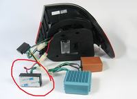 BMW e46 320d - LED postojowy i STOP nie działa, moduł działa po podgrzaniu