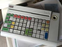 Jak zaprogramować klawiaturę POS Wincor Nixdorf do AutoCAD i odtwarzacza multimedialnego?