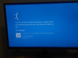 Komputer nie startuje: diody ez debug CPU i VGA - problem z bootowaniem