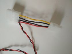 Mały i uniwersalny, elektroniczny termometr panelowy Mały i uniwersalny, elektroniczny termometr panelowy