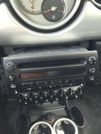 Mini Cooper R53 polift - Jak poprawnie podłączyć kabel AUX?