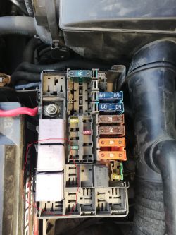 Laguna 2 - Wycieraczki czasowe i spryskiwacze szyb nie działają prawidłowo