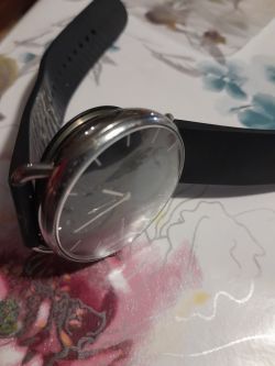 Jak skleić odklejoną kopertę smartwatcha Withings?