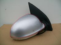 VW Jetta 1.9 TDI - Lusterko składa się częściowo