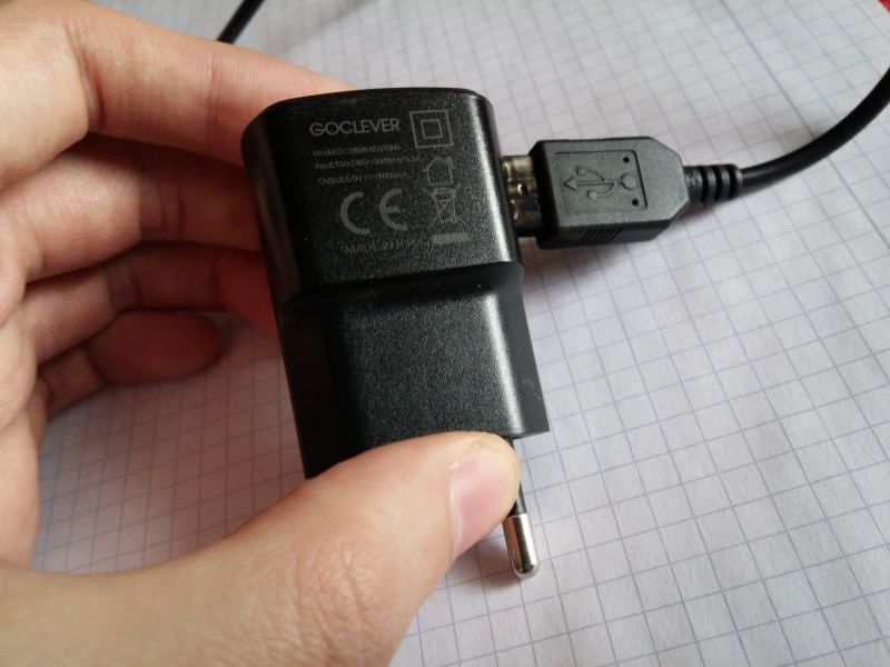 Wybuch Ładowarki od Telefonu (Smartfona) Goclever. Wybuch Ładowarki od Telefonu (Smartfona) Goclever.