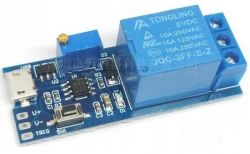 How do I reduce the relay trip time on the Tuya gate controller?