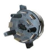 Connecting Pioneer MHV AV 290 BT to Audi A3 8P: Locating 12v Ignition Switch for Power