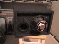 "Seryjny", aktywny subwoofer samochodowy. "Seryjny", aktywny subwoofer samochodowy.