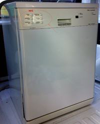 Zmywarka AEG Favorit50810 - spalone elementy SMD w module