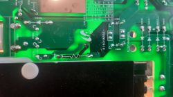 Samsung UE40NU7112K - Podswietlenie bardzo słabo świeci.