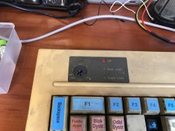 Stare programowalne klawiatury sklepowe PS/2 Gigatek KB128A i KB980 Stare programowalne klawiatury sklepowe PS/2 Gigatek KB128A i KB980