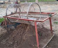 Rotary sieve for DIY soil.