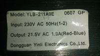 Parametry rezystorów R7 i R8 w ładowarce Graphite 58G128-14 - schemat?