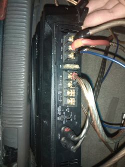 Podłączenie subwoofer. - Po podłączeniu nie działa tuba.