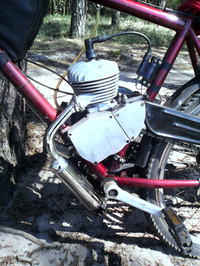 Silnik spalinowy w rowerze