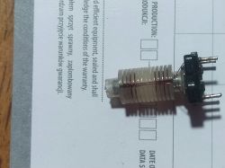 Philips 22AH68222 – brak FM stereo (LA3350) i wskaźnika „0” tuningu (HA1197)