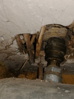 Instalacja C.O grzejniki ciepłe woda z boliera zimna