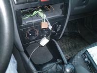 Audi A3 2000 - Podłączenie adaptera Pioneer DEH-1500UBB do tylnych głośników