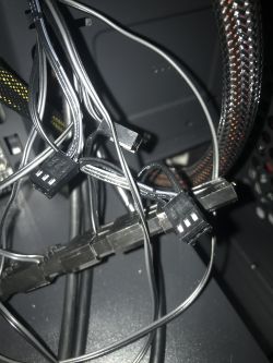 Podłączanie diod LED z obudowy Genesis Titan 700 do płyty głównej ASUS Z170-A