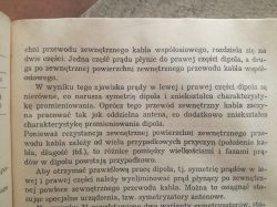 Jak podłączyć dwie anteny, by do pomieszczenia szedł jeden kabel koncentryczny?