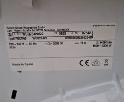 Etykieta z danymi technicznymi pralki marki Bosch, model WUQ28420/22.