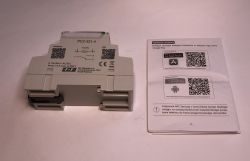 Zegar PCZ-521.4 i instrukcja z kodami QR do aplikacji mobilnej