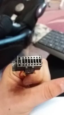 Renault Megane 2 1.5 DCI 2004r - Montaż nieoryginalnego radio