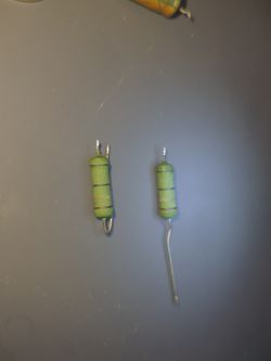 Zasilacz DELL ac255ad-00 - jakie wartości rezystorów?